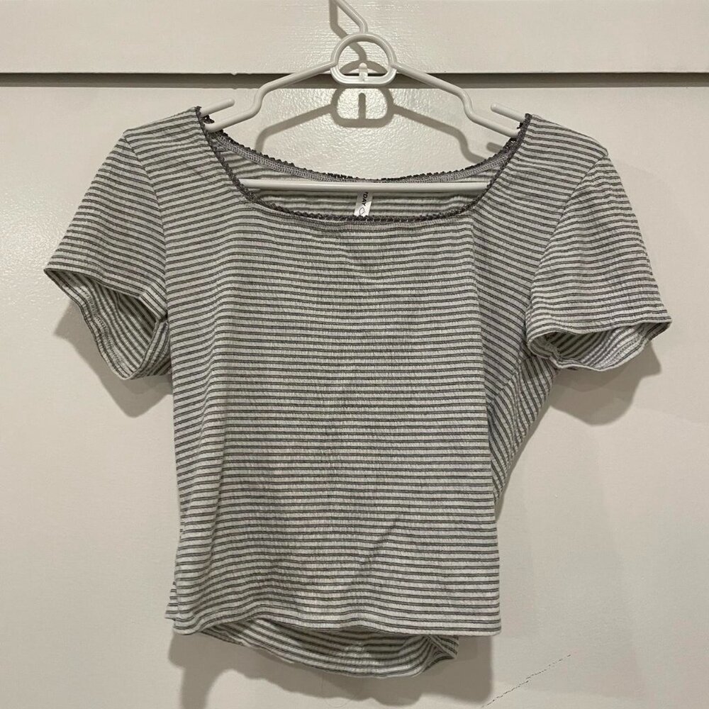 Women's Grey and White T-shirt